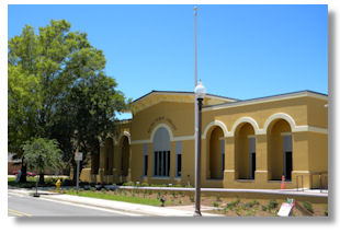 Biloxi Public Library